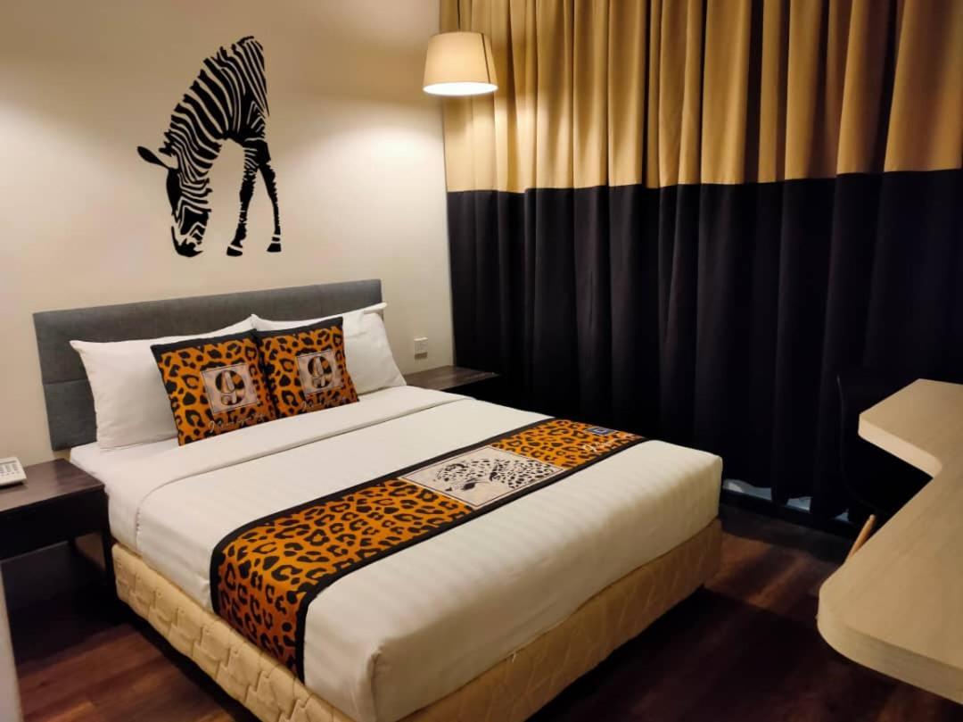 9 Square Hotel - Subang Subang Jaya Buitenkant foto