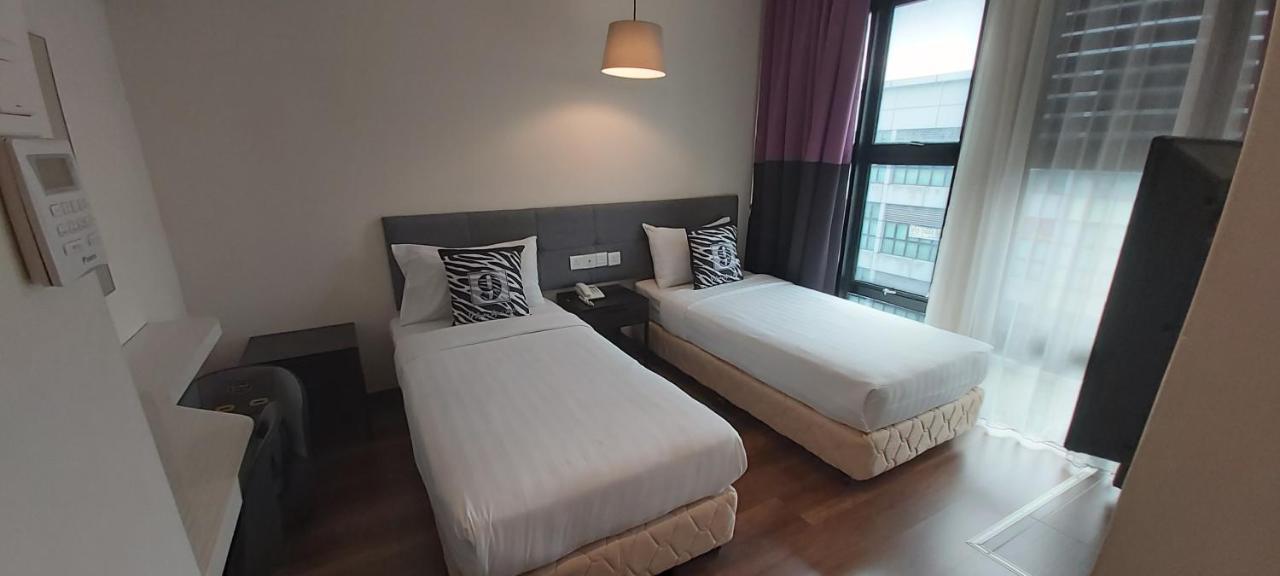 9 Square Hotel - Subang Subang Jaya Buitenkant foto