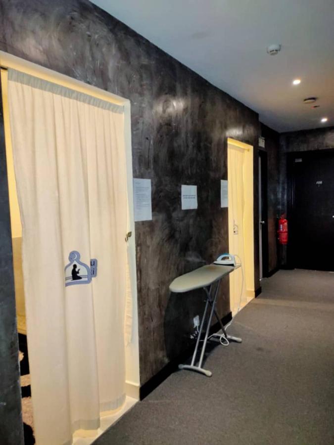 9 Square Hotel - Subang Subang Jaya Buitenkant foto